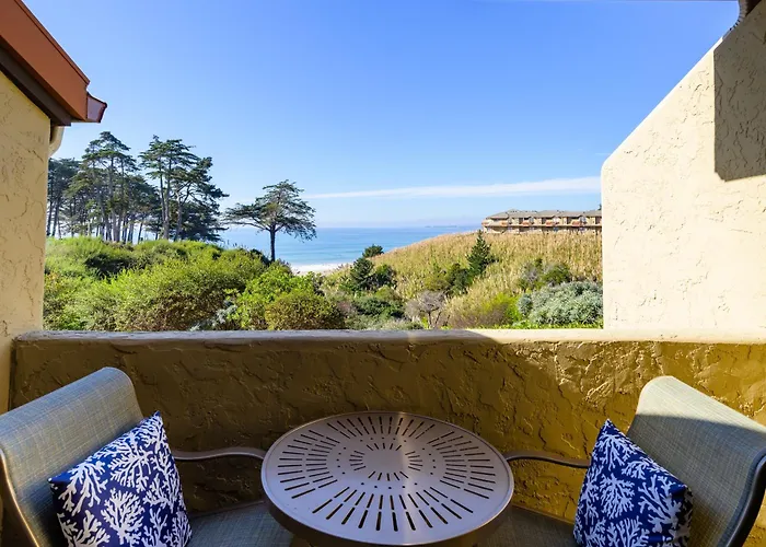 Premium Villa - Ocean View - Seascape - Heated 80 Degree Pools - Relaxing Fireplace - Ground Level